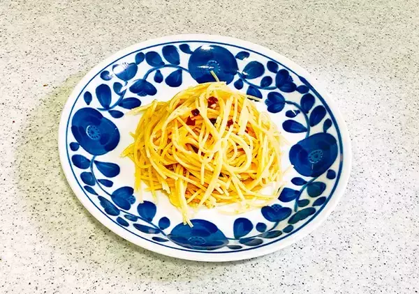 「いつものパスタが劇的に変わる！　“味噌×ペペロンチーノ”時短レシピ」の画像