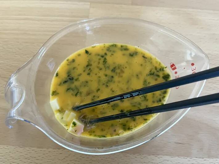 『ちょっと新しい玉子焼き』が完成！　卵液に混ぜたのは、細かくカットした…