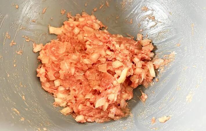 ホットケーキミックス生地に肉だねを…『肉まん』に子供が大喜び「もう1つ食べたい」