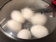 ゆでたまご、お湯で茹でずに作るのが最適解？　完成した料理に「もうこれでいい！」「時短になる」