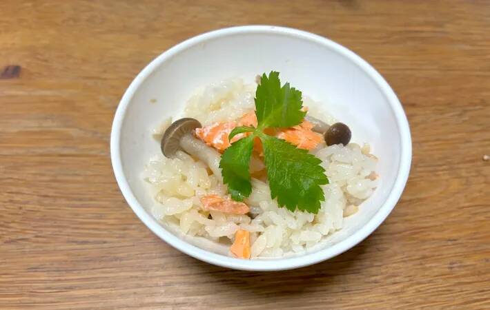 米3合に『大さじ6杯』入れて　鮭としめじの一杯が「本格的なおいしさ」「子供に好評」