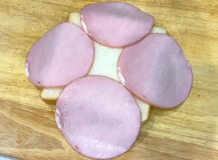 食べる時のプチストレス解消！　具がこぼれないサンドイッチに「最高すぎる」