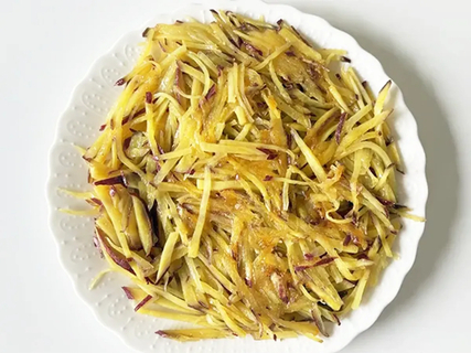 千切りのサツマイモとチーズを混ぜて…　焼き芋じゃない食べ方に「子供の手が止まらない」【15分レシピ】