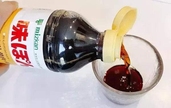「そうめん食べるなら、めんつゆ以外も試して！　水と『１：１』で割るだけで「清涼感がすごい」「ありそうでなかった！」」の画像