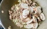 「いつものパスタに飽きたら…　ゴロゴロ肉の『白いボロネーゼ』に「簡単すぎた」「夫がドはまり」」の画像6