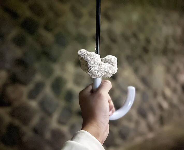 100均で買った『シュシュ』　髪を束ねるのではなく…？「いろんな場面で役立つ」