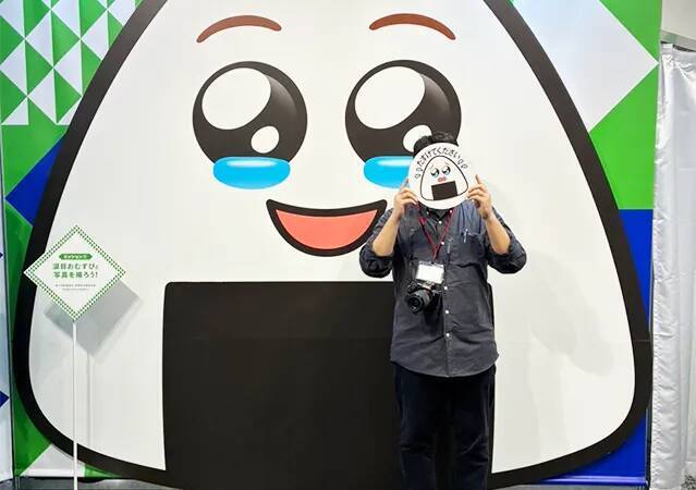 ファミマのスプーン、なんで穴が空いてるの？　理由に「それは素晴らしい！」