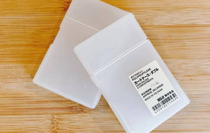無印で買った『290円ケース』　意外な使い道に「いくつも欲しい」「グチャッとならない」