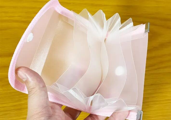 セリアのミニドキュメントファイル　カバン整理に使ったら「想像以上だった」