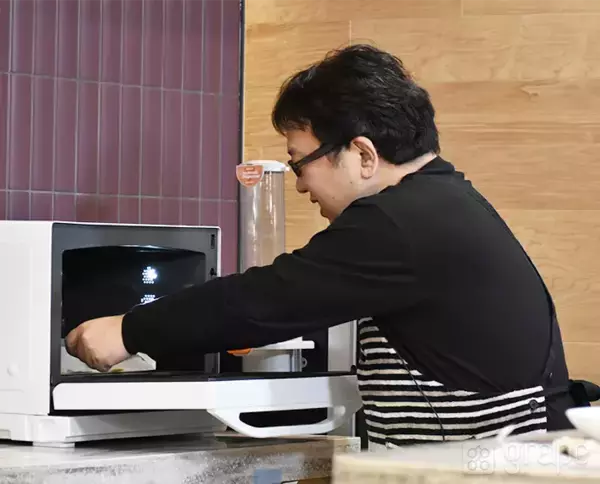 「餅が化けた！　切ったらレンチンするだけで？天野ひろゆきの餅レシピに驚き」の画像