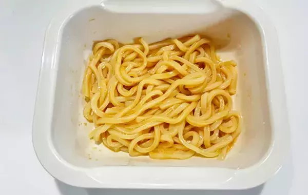 「冷凍うどんが化けた！　意外な味つけに、子供が「毎回これでいい！」【脱マンネリレシピ】」の画像