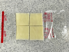 とろけるチーズを4等分して？　できたアレンジ“お菓子”に「リピート確定」【レシピ】
