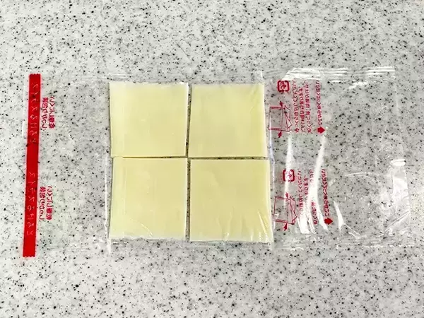 「とろけるチーズを4等分して？　できたアレンジ“お菓子”に「リピート確定」【レシピ】」の画像