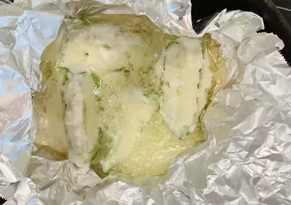 「豆腐に大さじ2杯の片栗粉を加えて？　完成した“簡単おかず”がたまらん…！」の画像