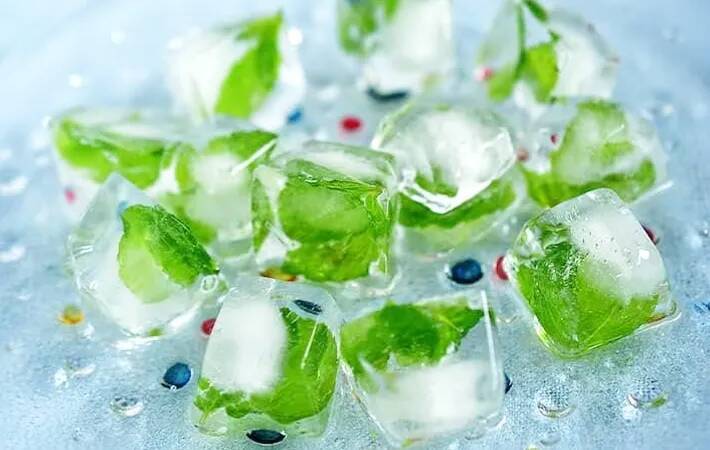 材料2つだけ！　管理栄養士が氷の中に入れたのは…「暑い日にピッタリ」「アイスティーに合う」