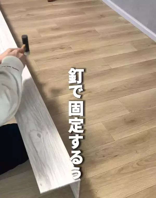 「１００円素材で作れるカーテンボックス　機能性にも「驚いた」「これは真似する」」の画像