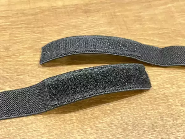 ダイソーの『べんりベルト』の活用法まとめ　エコバッグやズボンの裾、手帳など、いろんなものに巻けます