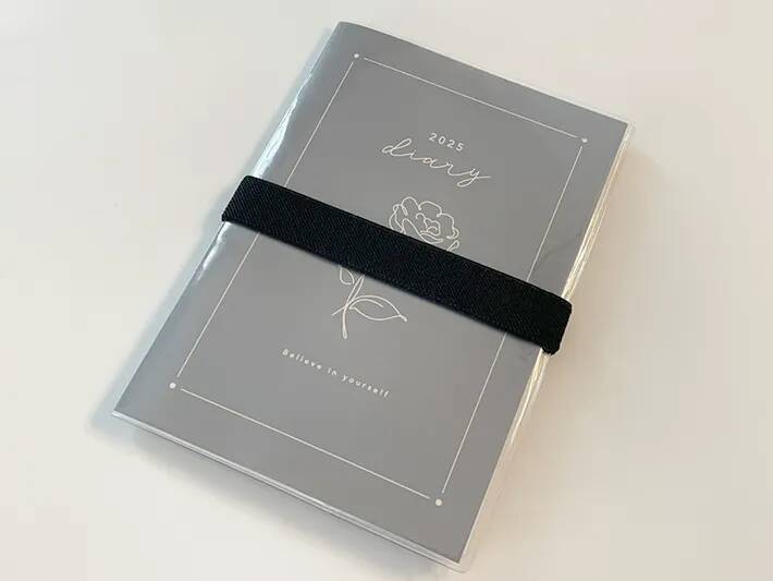 ダイソーの『べんりベルト』の活用法まとめ　エコバッグやズボンの裾、手帳など、いろんなものに巻けます