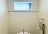 「トイレの『上側』につっぱり棒を設置するのが正解！　5分で作れる「即席ラック」が優秀だった」の画像7