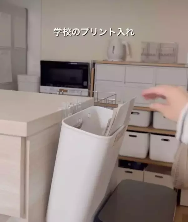 「吊るす収納ってこんなに便利！　『無印良品』の収納ケースに「何個も買いたい」」の画像