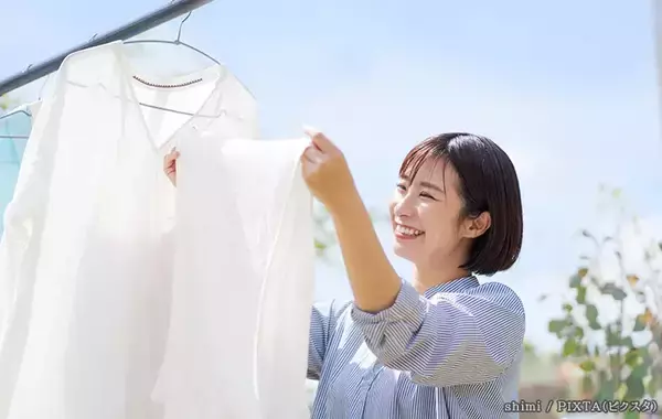 「洗濯物、生乾きのニオイはなぜ起きる？　服のプロに聞いた『正しい対策』」の画像