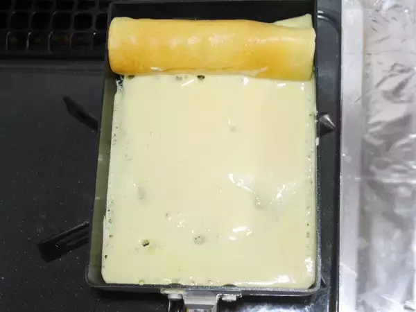 玉子焼き器で『ホットケーキミックス』を焼いたら…？　おうちで本格スイーツが完成！