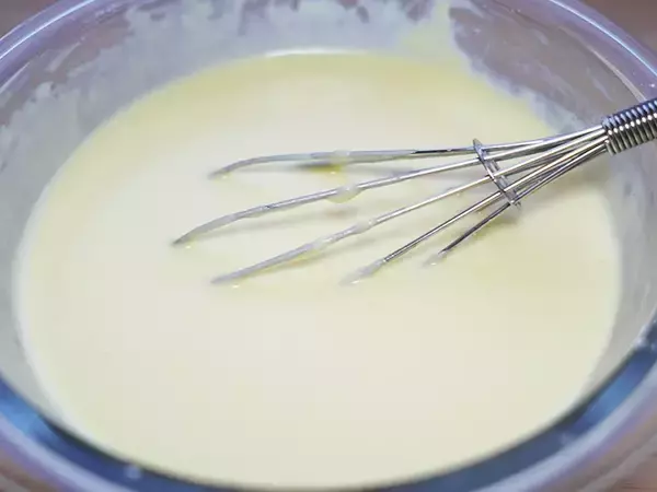 「玉子焼き器で『ホットケーキミックス』を焼いたら…？　おうちで本格スイーツが完成！」の画像