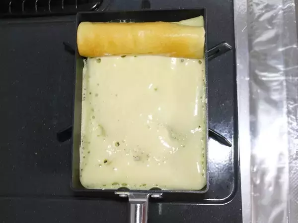 「玉子焼き器で『ホットケーキミックス』を焼いたら…？　おうちで本格スイーツが完成！」の画像
