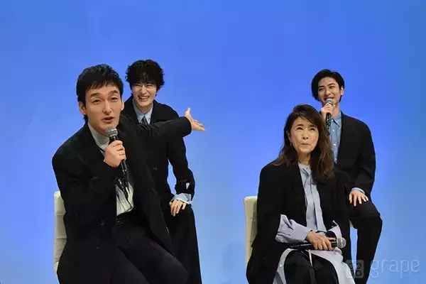 「【全文レポート】草彅剛、国仲涼子の名前をまさかの言い間違え！　紳士ぶりに称賛が止まらない」の画像