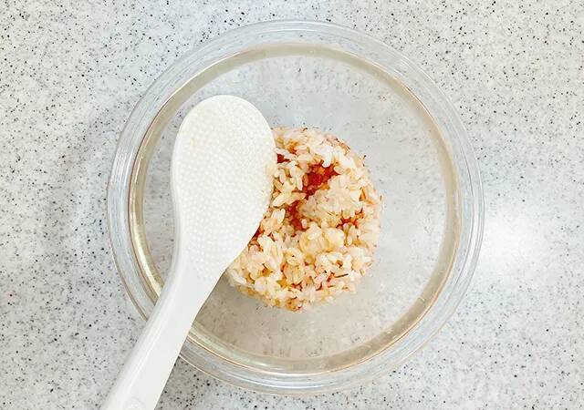 【レシピ】ボウルにご飯を入れて？　できた絶品『焼きおにぎり』がたまらん…！