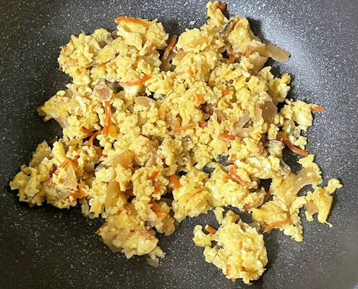 『ちらし寿司』焼いてみた！　チャーハン風アレンジに「あっという間に完食」
