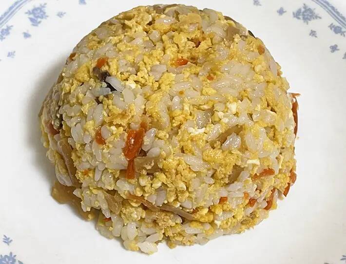 『ちらし寿司』焼いてみた！　チャーハン風アレンジに「あっという間に完食」