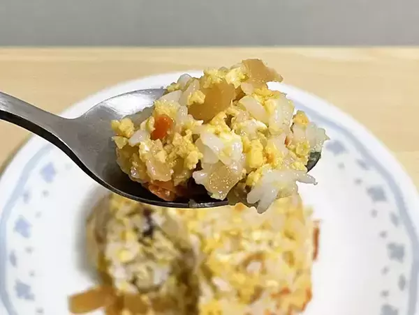 「『ちらし寿司』焼いてみた！　チャーハン風アレンジに「あっという間に完食」」の画像