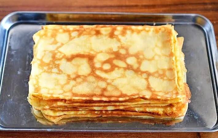 玉子焼き器に薄く生地を広げて…　重ねて作る簡単おやつが「お店みたい」【管理栄養士のレシピ】