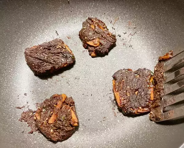 「織田信長も食べた？　戦国時代の味噌レシピに挑戦した結果…」の画像