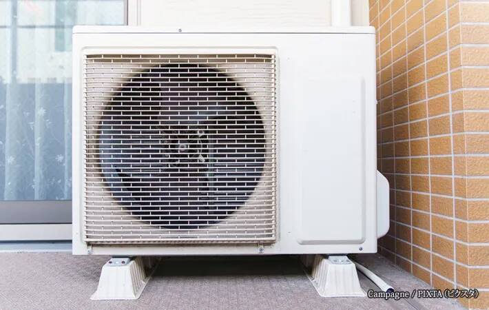 室外機の風で洗濯物を乾かすのはあり？なし？　メーカーに聞いてみた結果