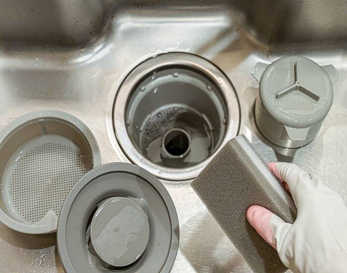 家にある物でできる！　排水管の汚れを落とす簡単な掃除術