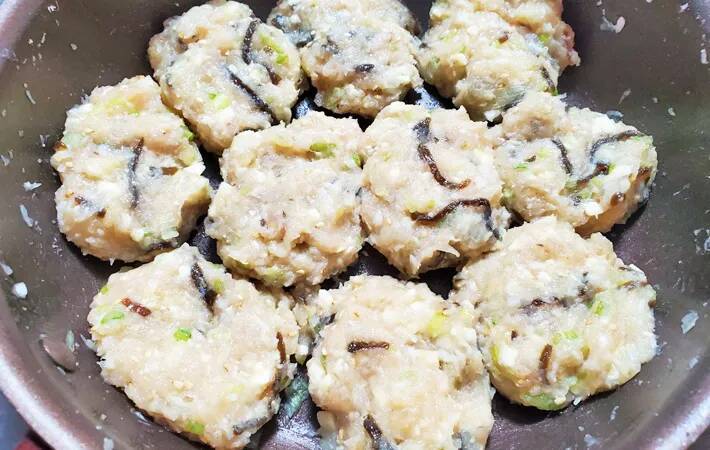 家族が大絶賛した『つくね』　材料に使ったのは…？「旨味とコクが段違い」「食べる手が止まらん」