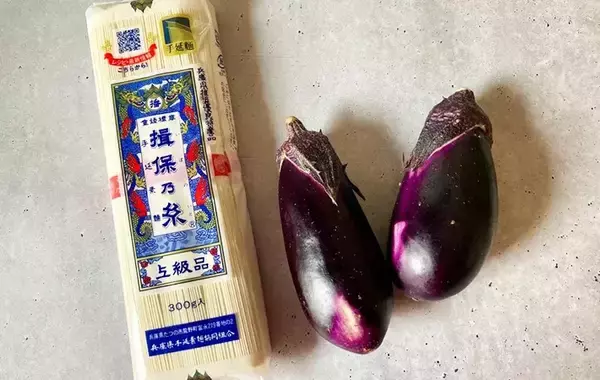 「茹でたそうめんにのせたのは…　「とろとろ」「麺によく絡む」【簡単アレンジ】」の画像