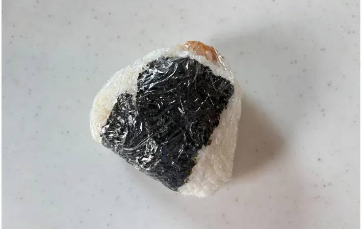 脱マンネリ！　おにぎりの意外な具材に「ラクすぎ」「高校生息子がドハマり」
