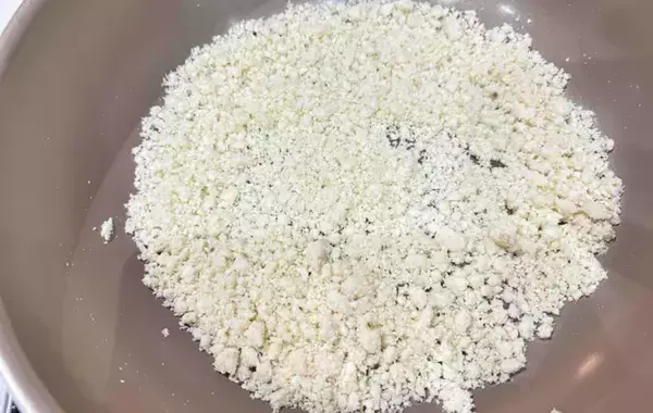 「ご飯の『かさ増し』に使ったのは…？　節約チャーハンに夫も子供も大満足【節約レシピ】」の画像