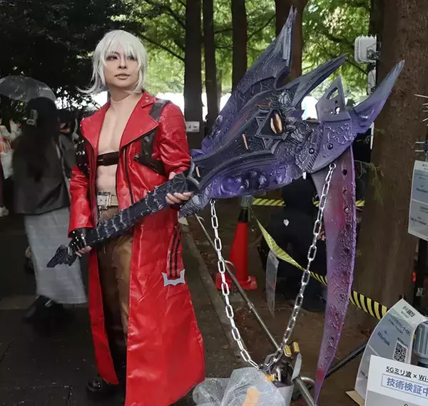 「ミャクミャクが擬人化！？　『池ハロ』参加者がコスプレにかける思いとは【独自取材】」の画像