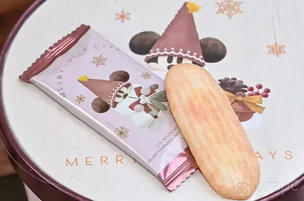 「職場への『ディズニー土産』に困ったらコレ！　甘いの苦手でもOKな大容量アソート【45袋入り】」の画像