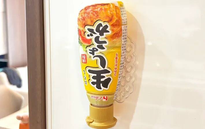 洗面所もキッチンもスッキリ！ セリア『吸着シート』活用アイディア