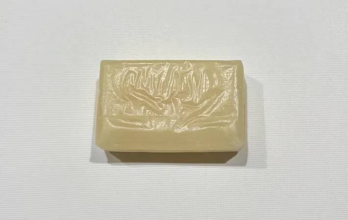 餅にのせて海苔で巻くと…　できた簡単ごはんに「もっと作ればよかった！」