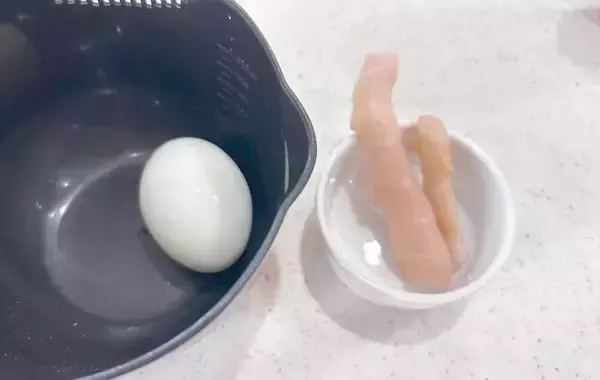 「ゆで卵とマヨネーズを混ぜて…　意外なちょい足しに「ウマすぎて夫が驚いた」」の画像