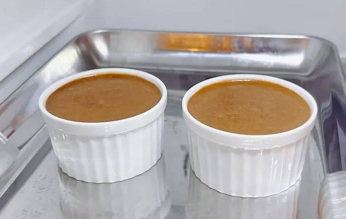 材料は『板チョコ＋水』だけ！　半信半疑で作ったら「お店みたいなスイーツ」が完成した