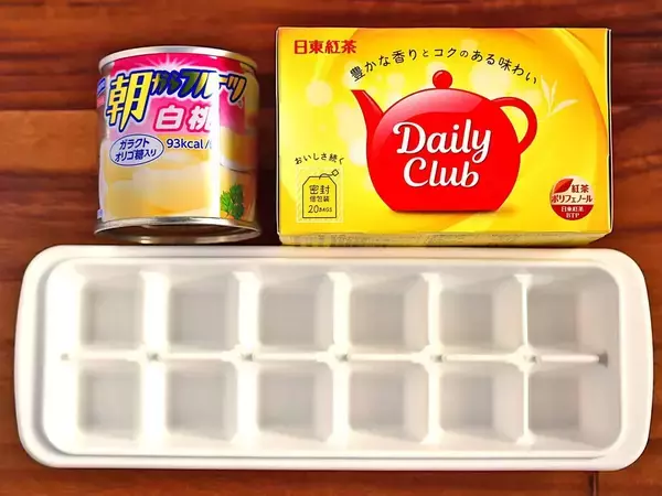 製氷皿に紅茶と桃缶を入れて…　管理栄養士が試した夏ドリンクに「薄まらない！」「家でも大満足」