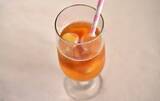 「製氷皿に紅茶と桃缶を入れて…　管理栄養士が試した夏ドリンクに「薄まらない！」「家でも大満足」」の画像13