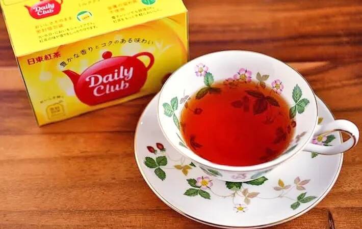 製氷皿に紅茶と桃缶を入れて…　管理栄養士が試した夏ドリンクに「薄まらない！」「家でも大満足」